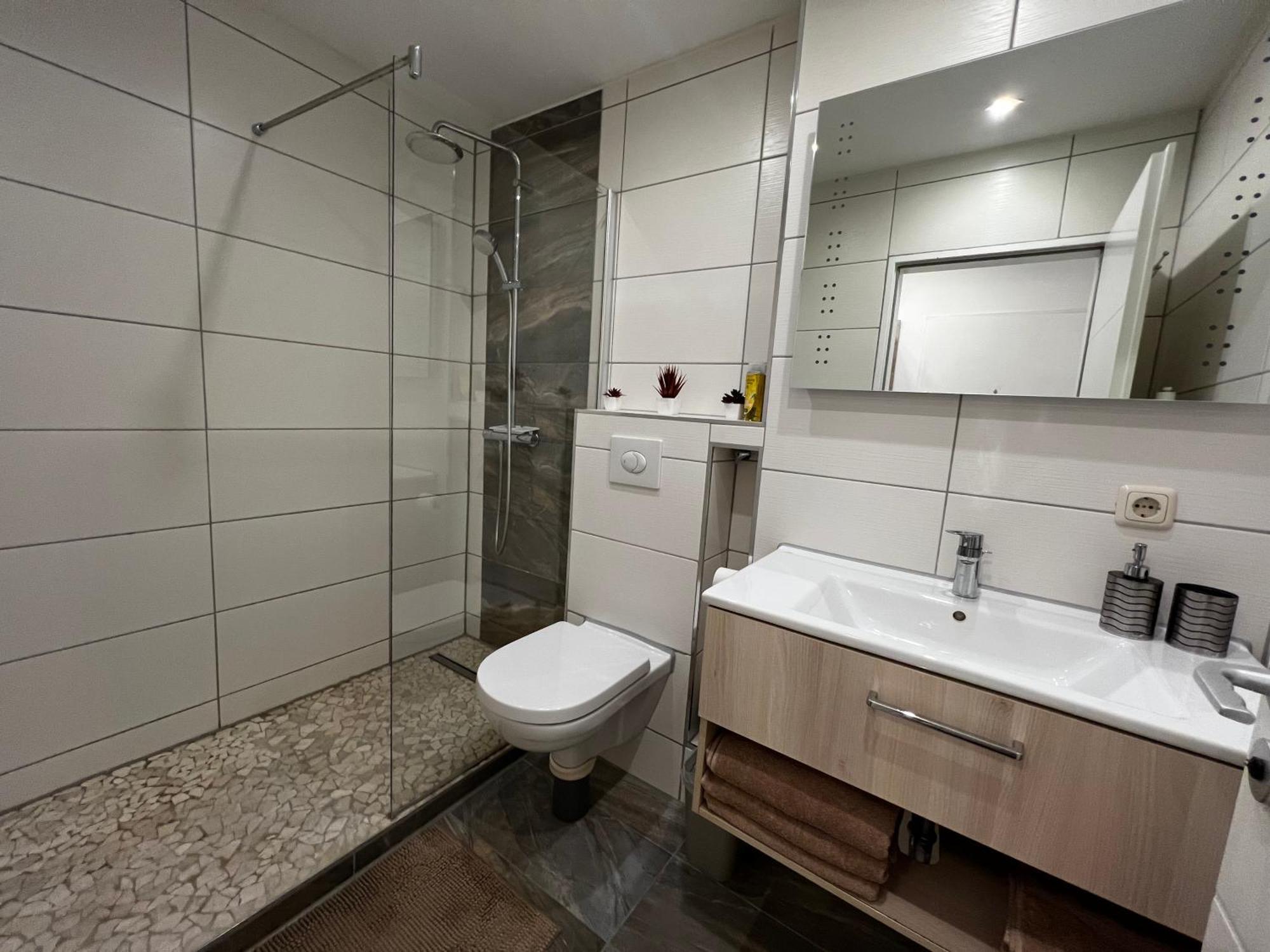 Modern Apartment Аугсбург Экстерьер фото